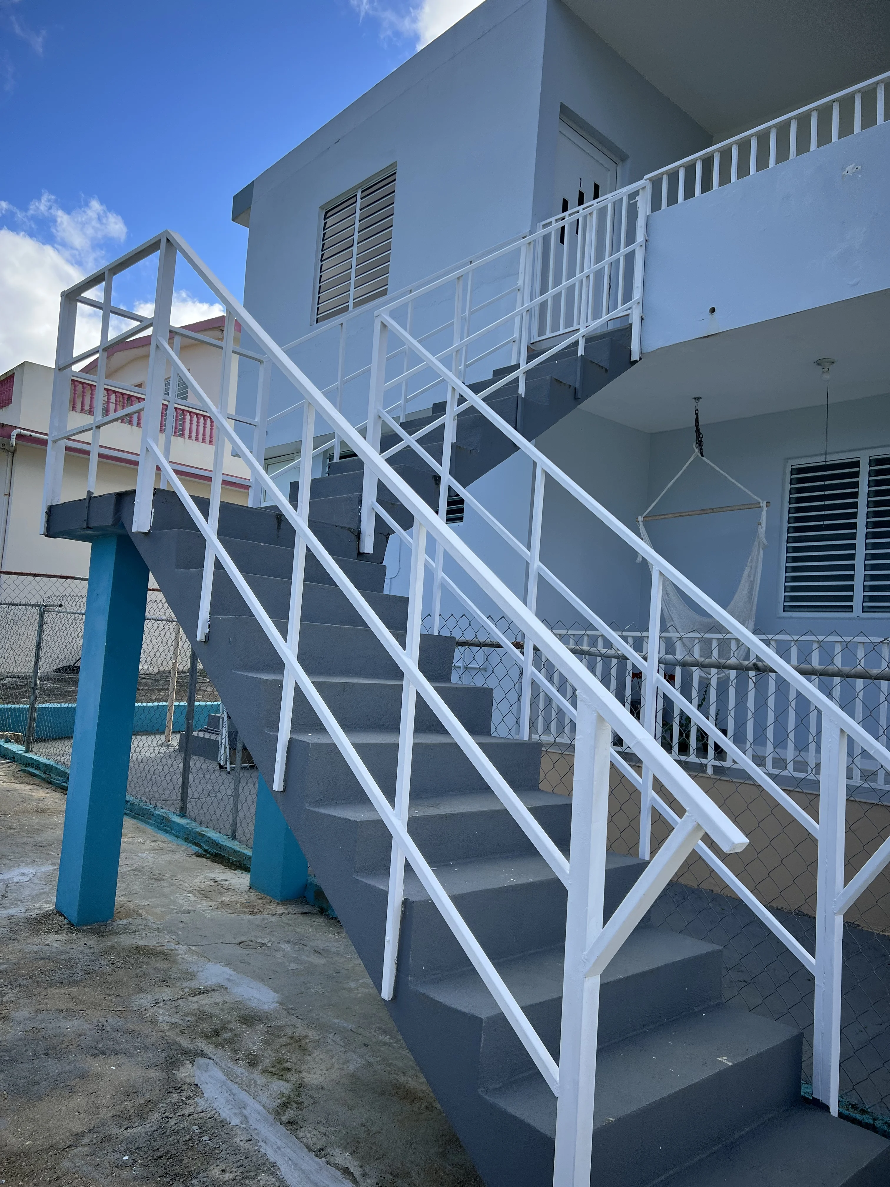 Home 1 Steps